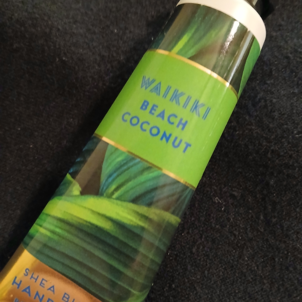Bath & Body Works Hand Cream Set Of 4 - Picture 4 of 5
